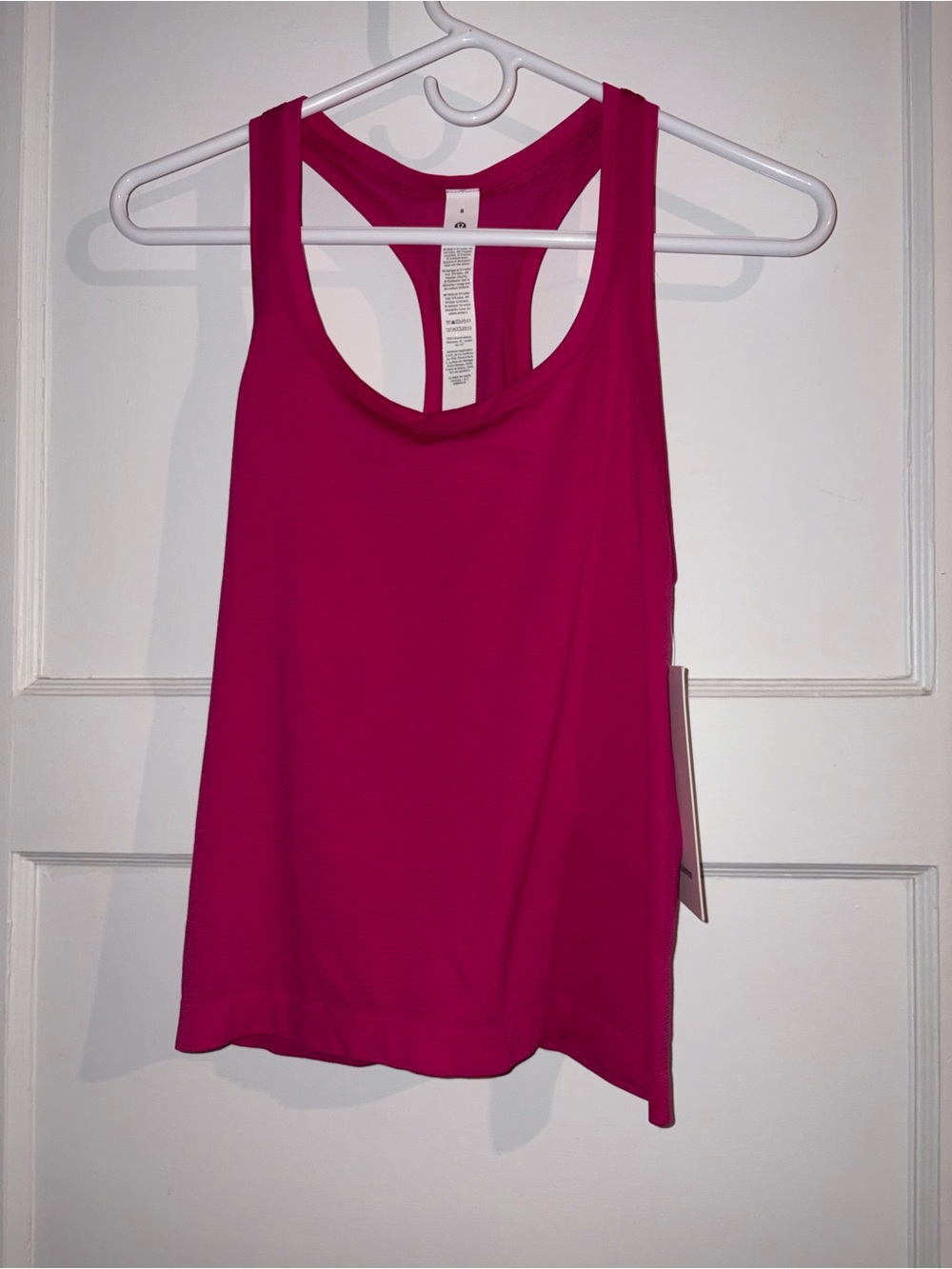 NWT Lululemon swiftly tech 2.0 size 8 Women’s Racerback Tank Top - Hot Pink